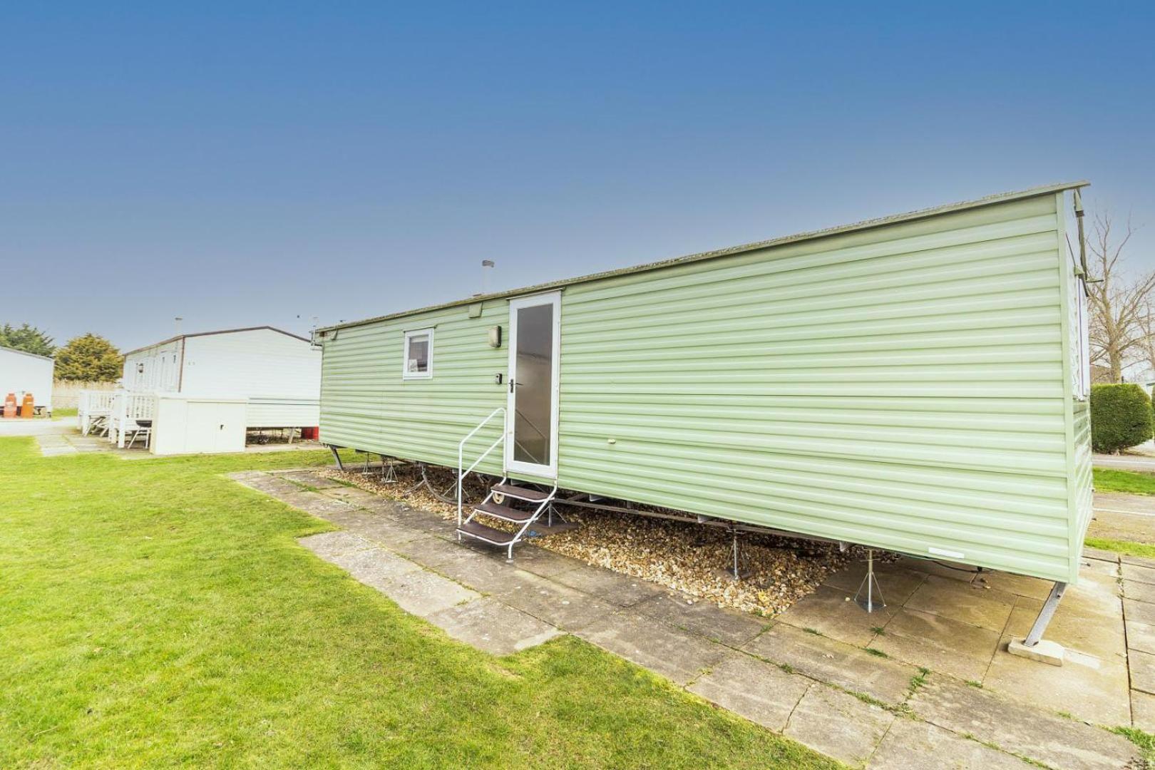 Lovely 8 Berth Caravan At Southview Holiday Park In Skegness Ref 33061C Hotel Екстериор снимка